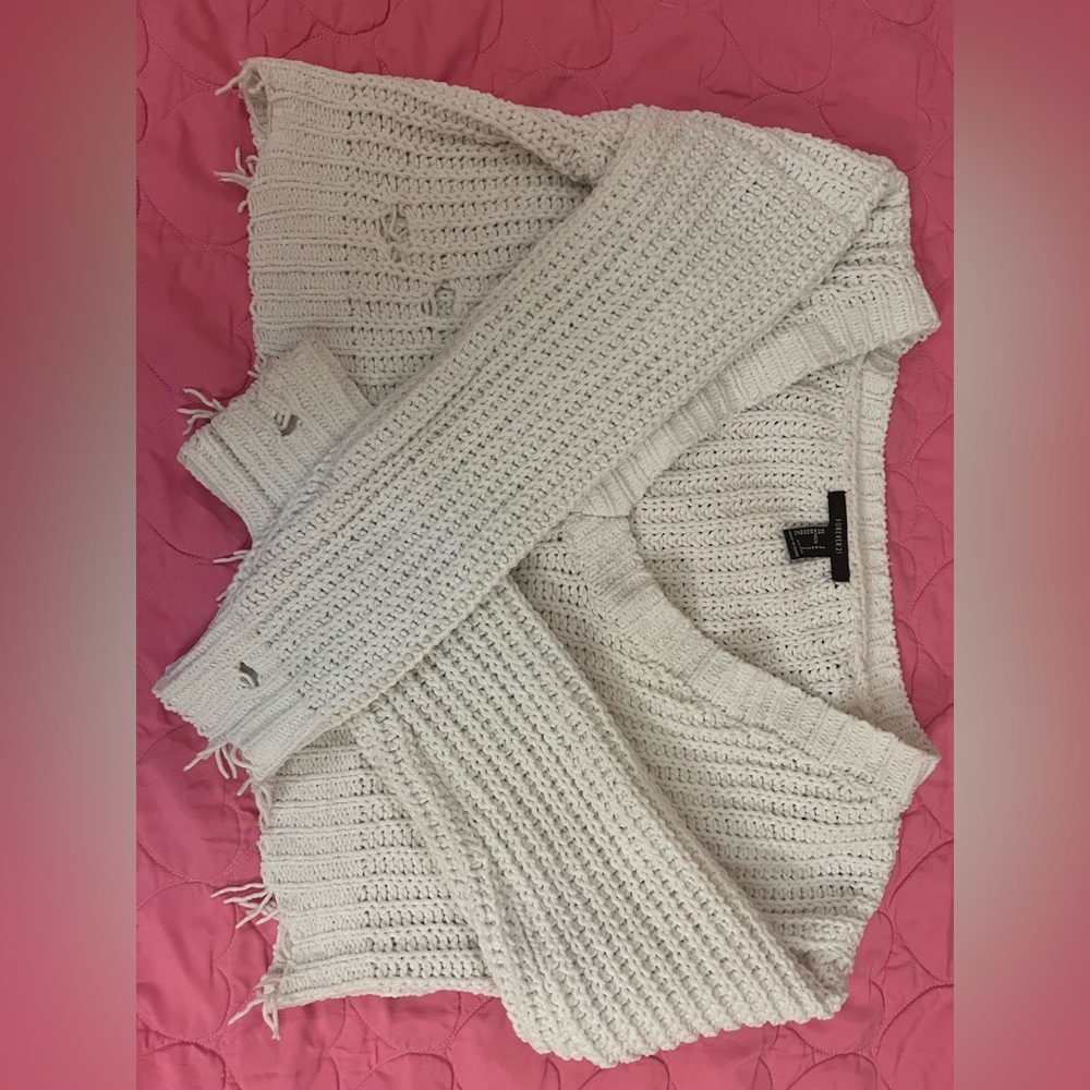 Super warm and cozy cropped sweater!